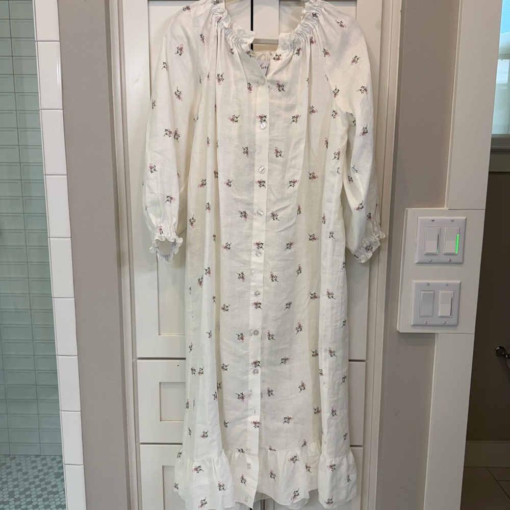 Sleeper Long Sleeve Lounge Dress in Pink Floral, size 1